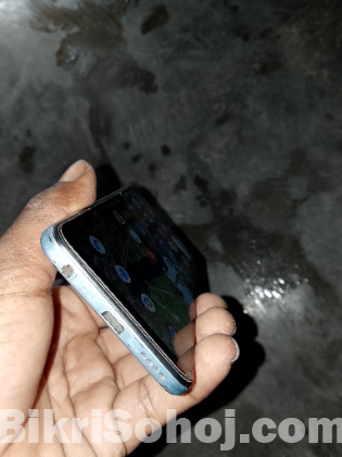 Vivo y21